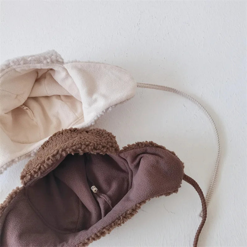 Cache-oreilles en velours côtelé