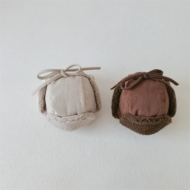 Cache-oreilles en velours côtelé