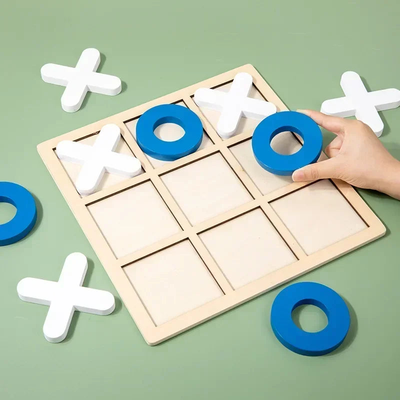 Jeu de tic-tac-toe en bois