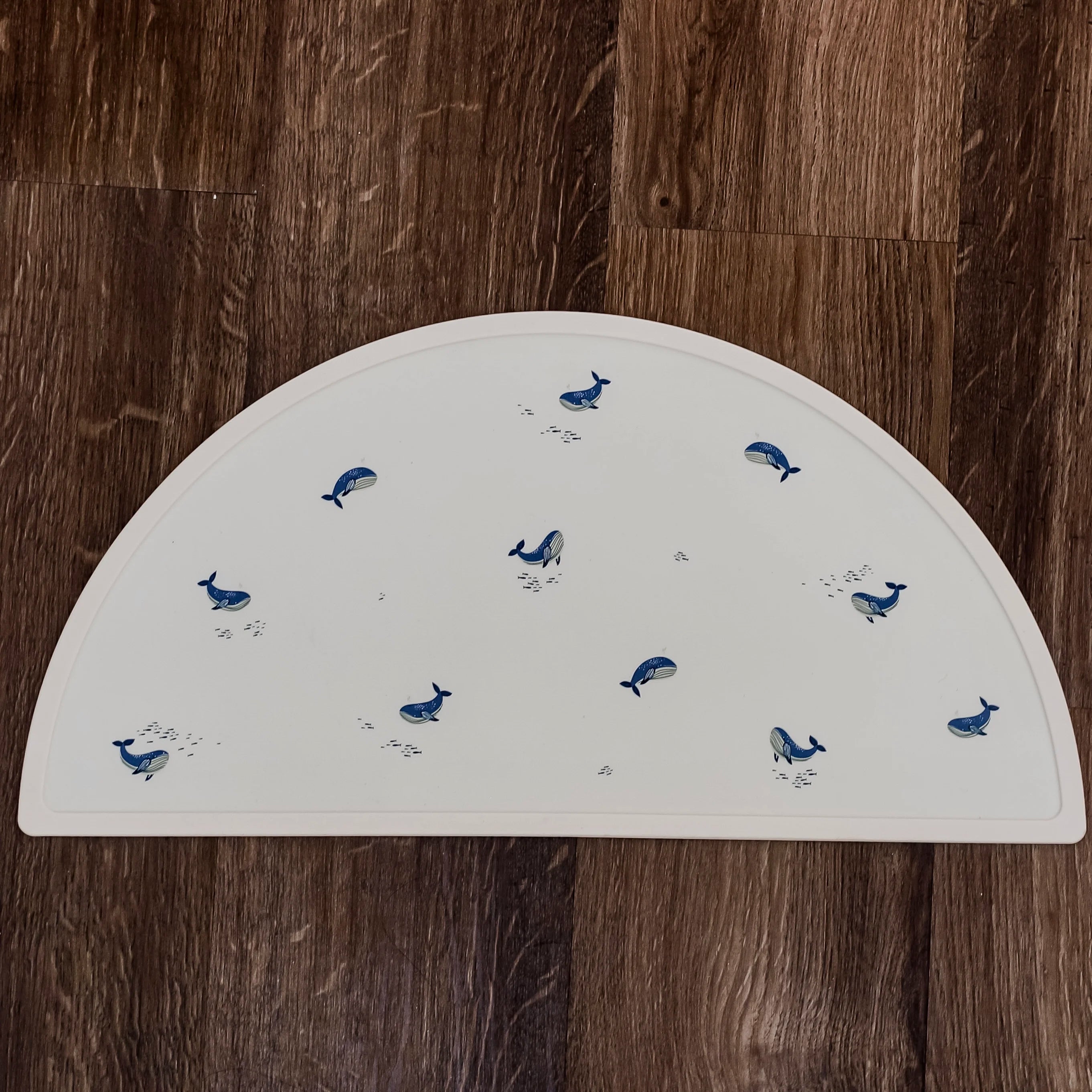 Bavoir en silicone et set de table