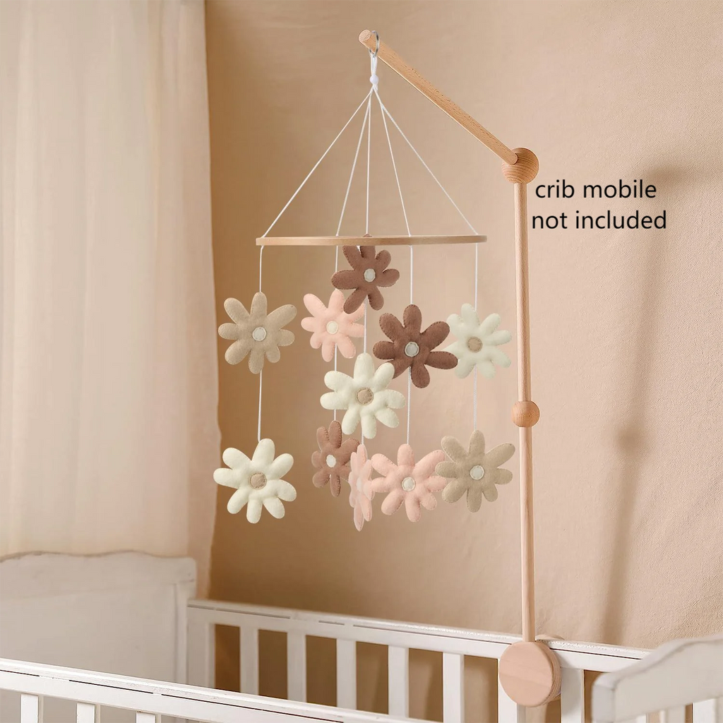 Mobile pour bébé en fleurs